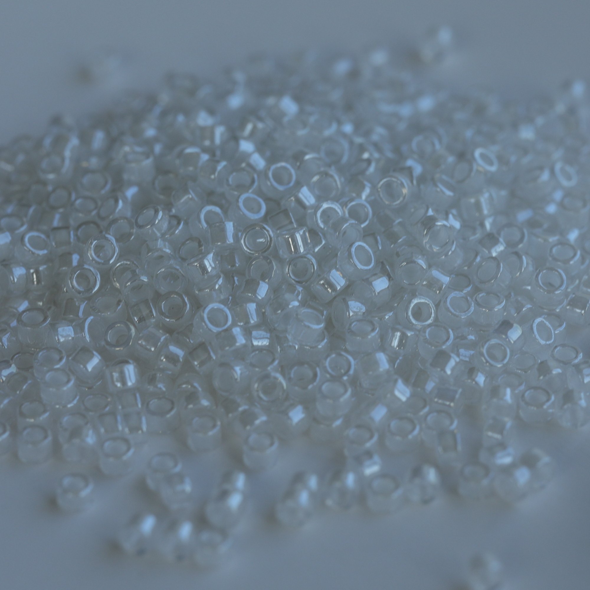Perles de verre rondes de 2,5 mm 101-9 pour la broderie