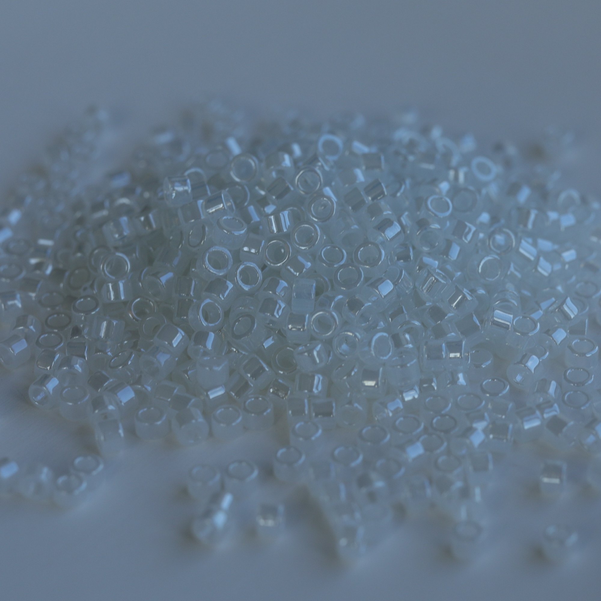 Perles de verre rondes de 2,5 mm 141 pour la broderie